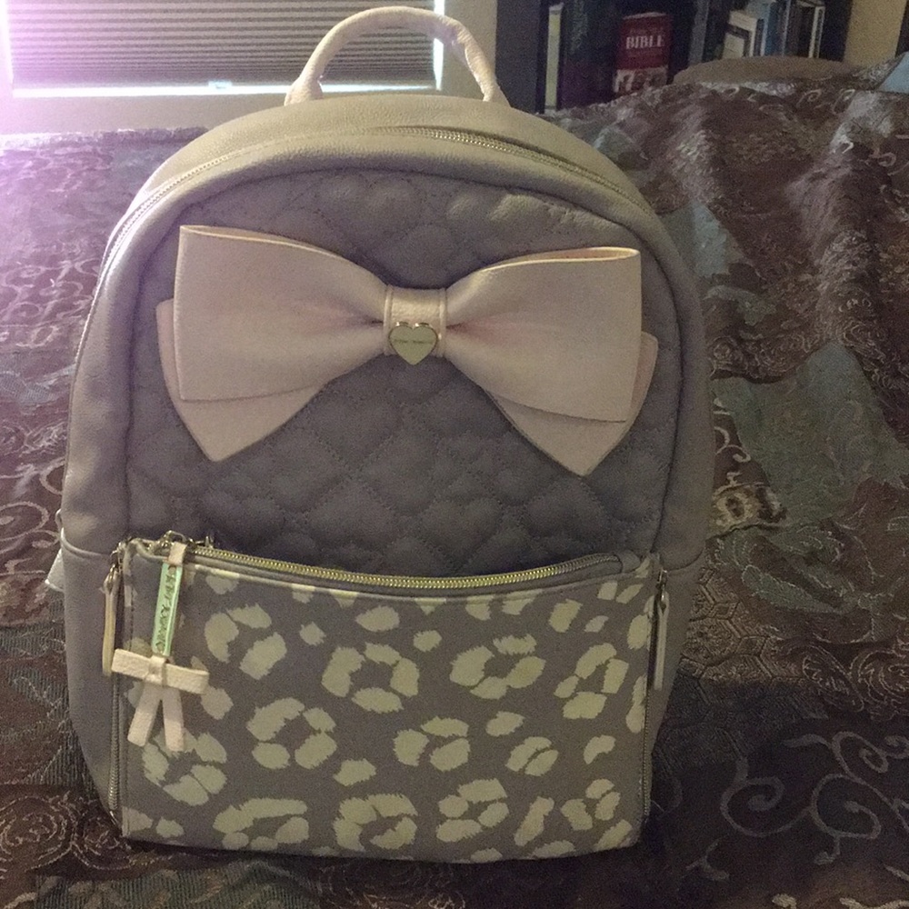 Betsey Johnson mini backpack 🥰